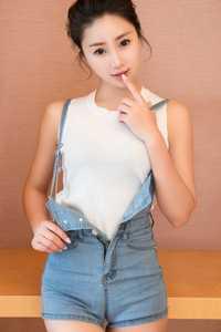 觉醒六零:首长,你老婆不要你了:叶茗落顾宁深